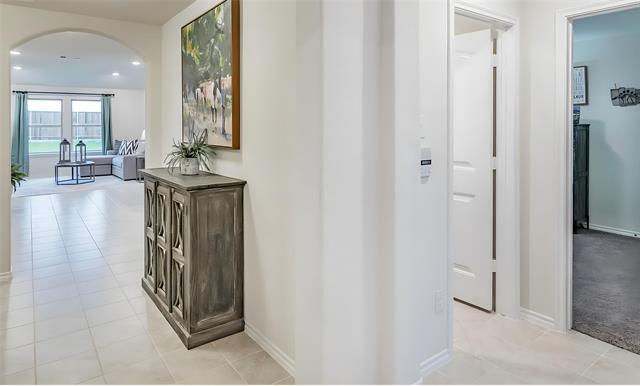 Building Photo - 1810 Aslynn Cir