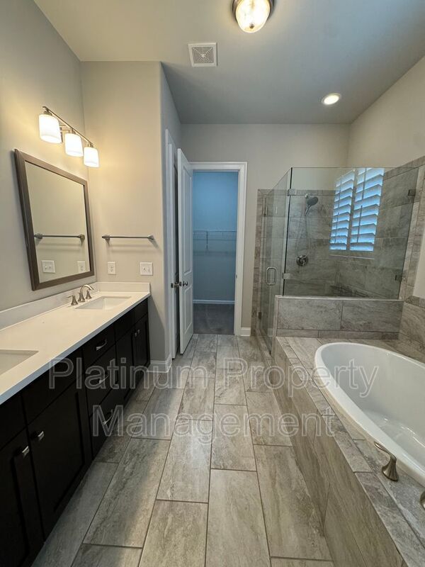 Building Photo - 931 Olmsted Ln