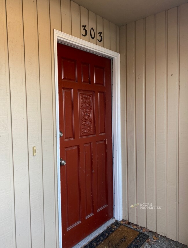 Building Photo - 1199 SE 9th Ave