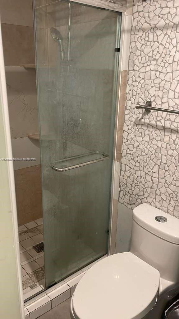 Building Photo - 1150 Normandy Dr