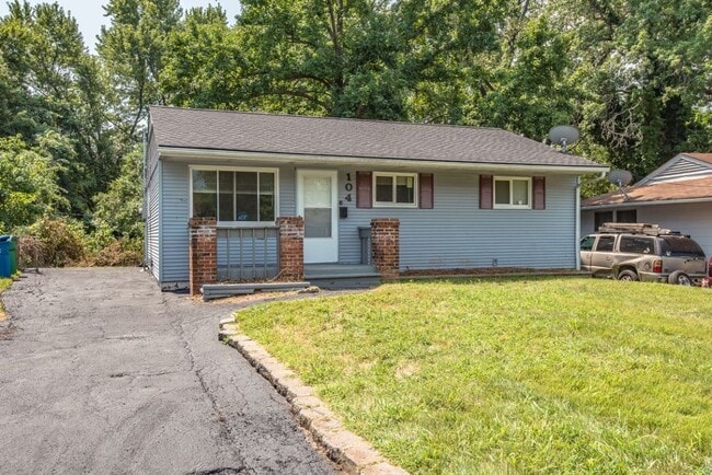 Building Photo - 104 Glen Garry Rd