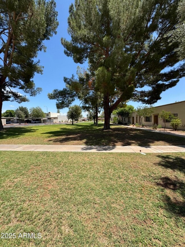 Building Photo - 5888 N 83rd St