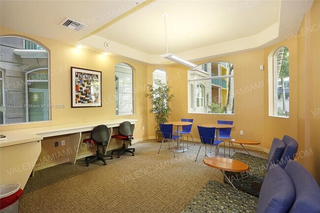 Building Photo - 6001 SW 70th St