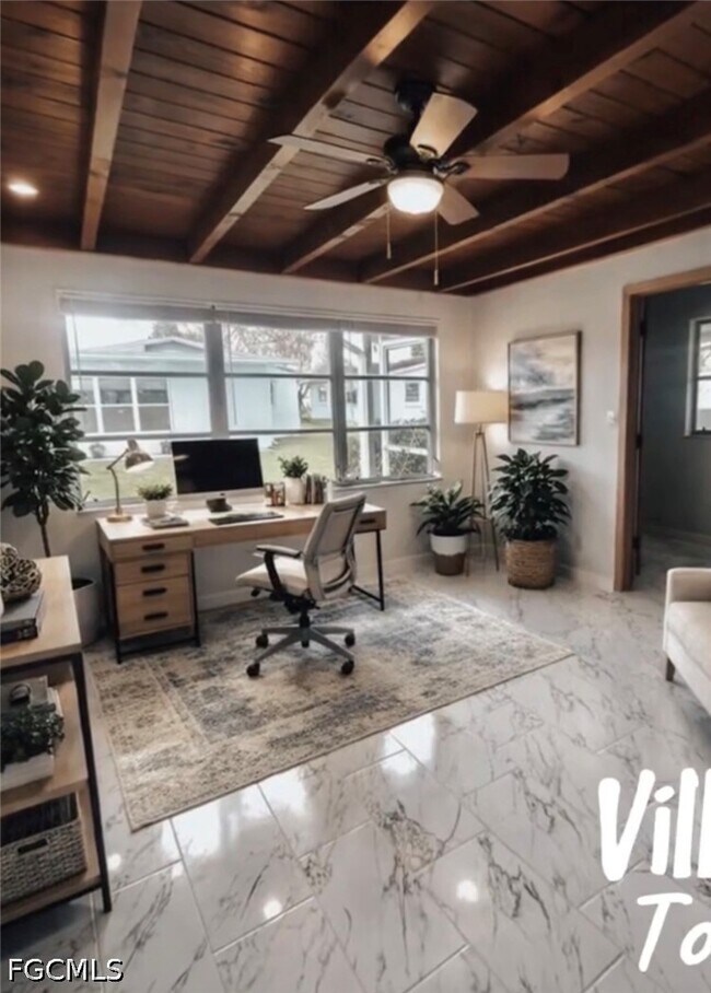 Building Photo - 2213 Gardenia Way