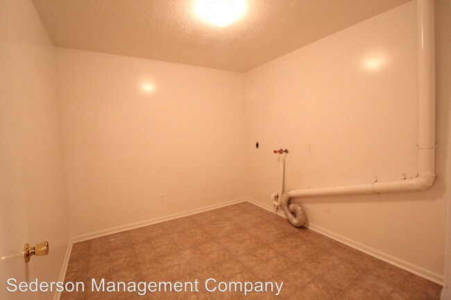 Building Photo - 4420 Jarboe St