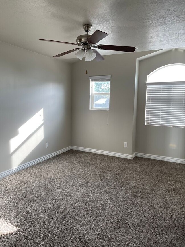 Building Photo - Double A Triplex