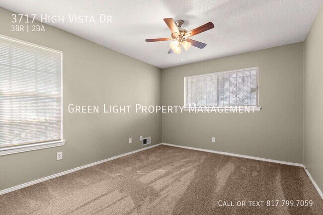 Building Photo - 3717 High Vista Dr