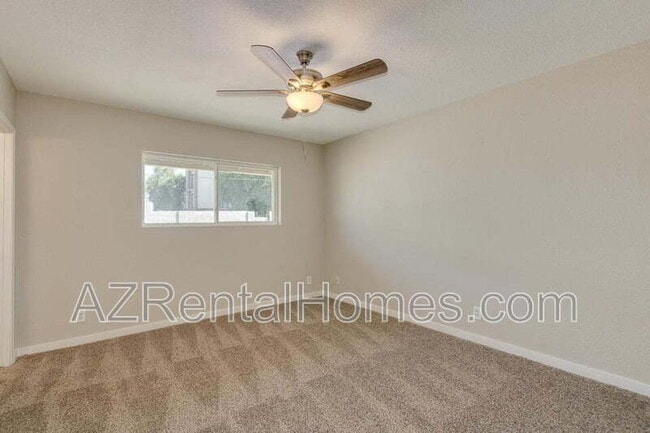 Building Photo - 1112 W Dragoon Ave