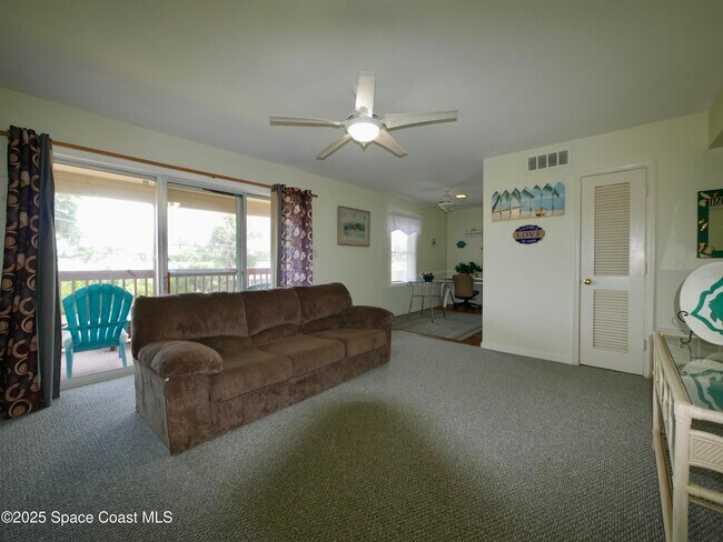 Building Photo - 923 S Colonial Ct