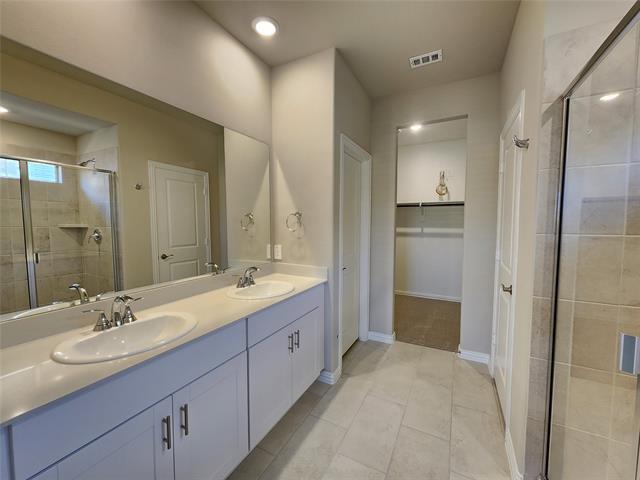 Building Photo - 2119 Dunbar Dr
