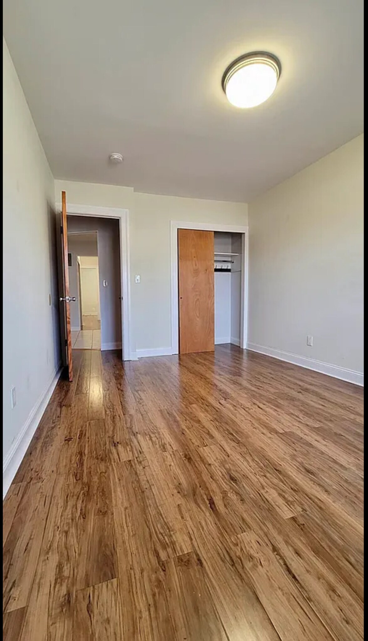 Building Photo - 2431 43rd St