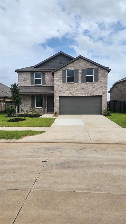 Primary Photo - 27703 Village Cir Dr