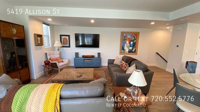 Building Photo - 5419 Allison St