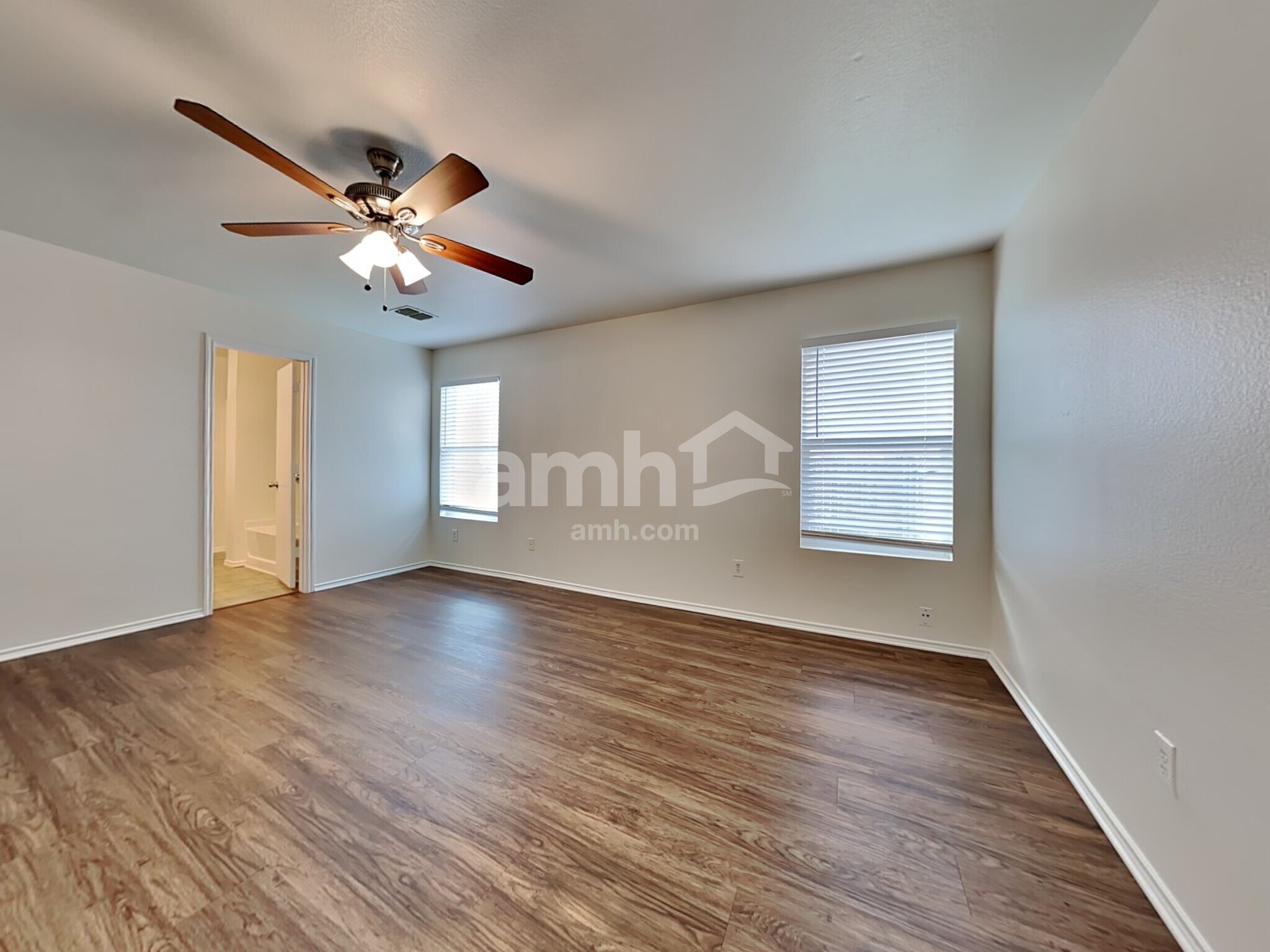 Building Photo - 5216 Lava Rock Dr