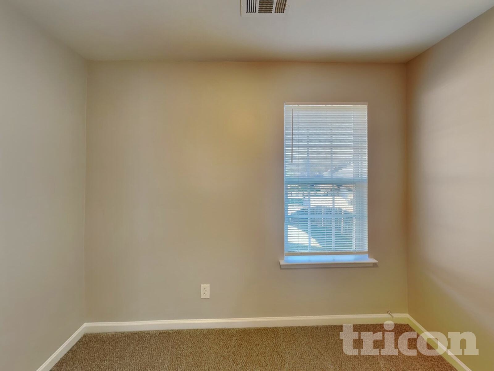 Building Photo - 5717 Henderson Oaks Dr