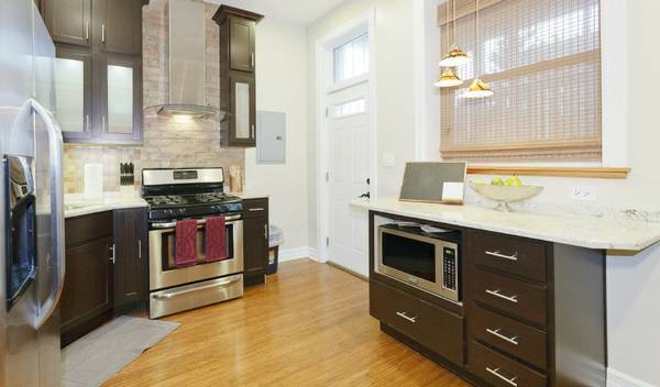 Building Photo - 3529 N Reta Ave