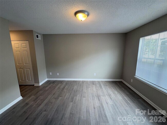 Building Photo - 12637 Tucker Crossing Ln