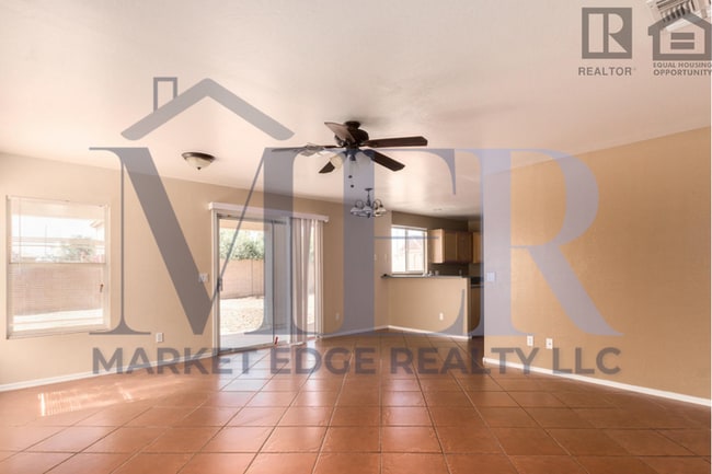 Building Photo - 4Bed/2Bath Home in El Mirage! $399 MOVE-IN...