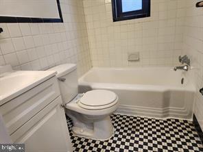 Building Photo - 1126 48th Pl NE