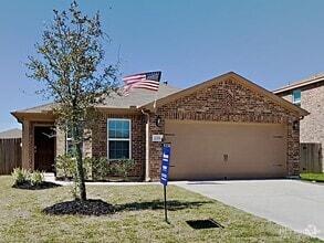 Building Photo - 2331 Oyster Bay Ave