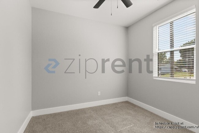 Building Photo - 106 Snyder Ct NE