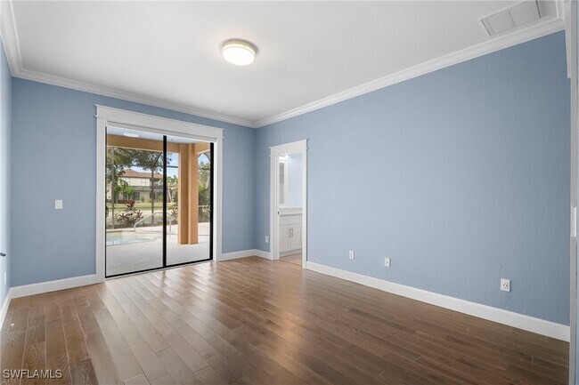 Building Photo - 12129 Country Day Cir