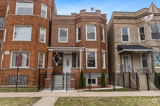 Building Photo - 4342 W Maypole Ave