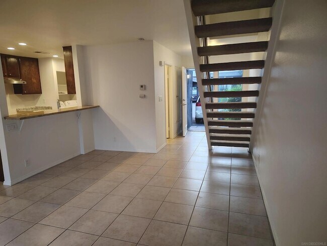 Building Photo - 12112 Wilsey Way