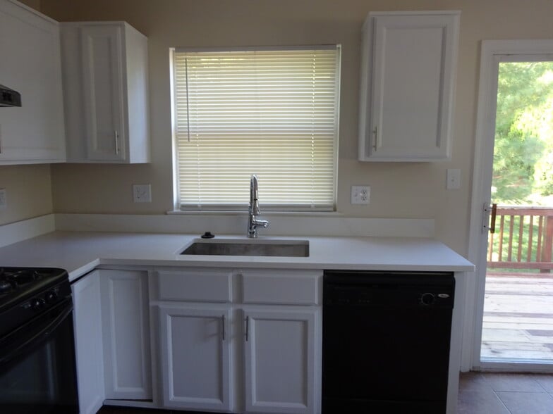 Building Photo - 1720 Grover Glen Ct