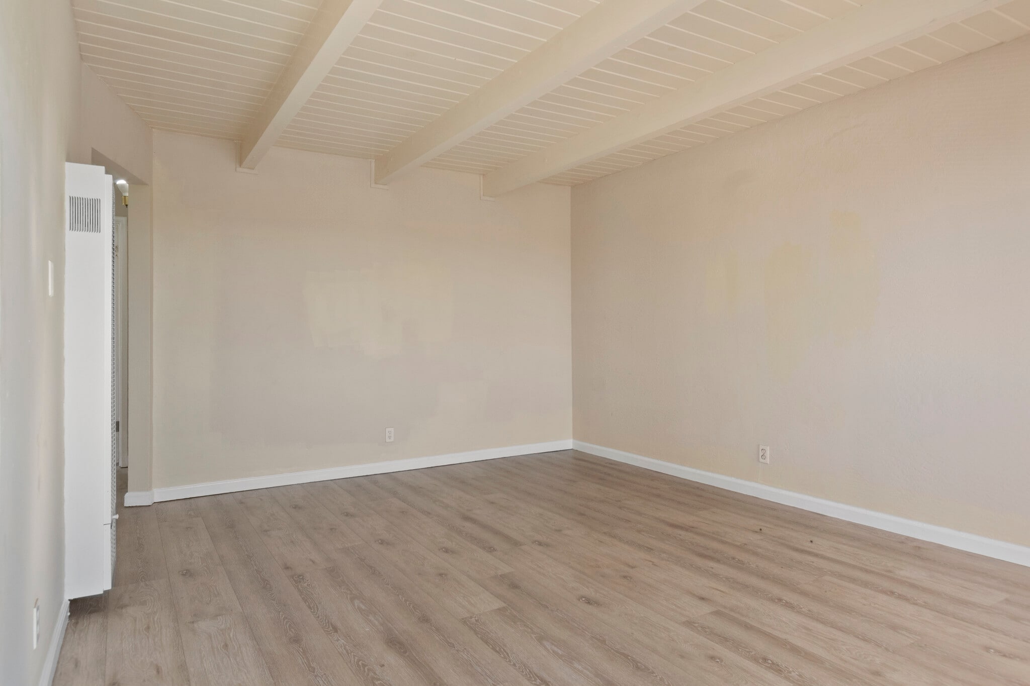 Building Photo - 302 S 26th St