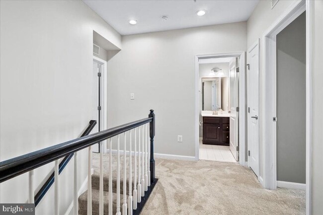 Building Photo - 6412 Walcott Ln