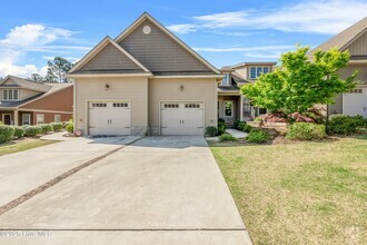 Building Photo - 116 Cypress Cir