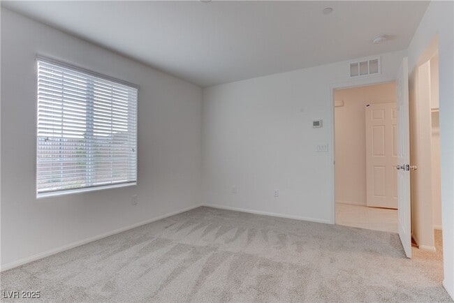 Building Photo - 618 Bellus Pl