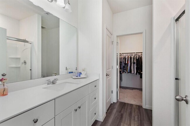 Building Photo - 509 Redfish Ln