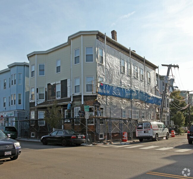 Primary Photo - 300 Prospect St