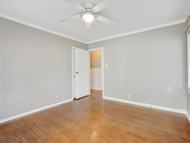 Building Photo - 806 Buckalew St