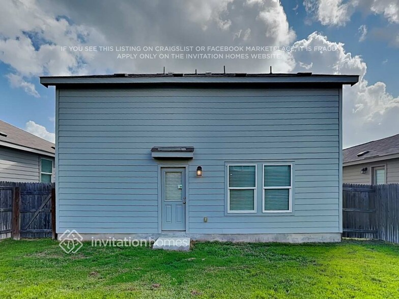 Building Photo - 160 Parish Ln