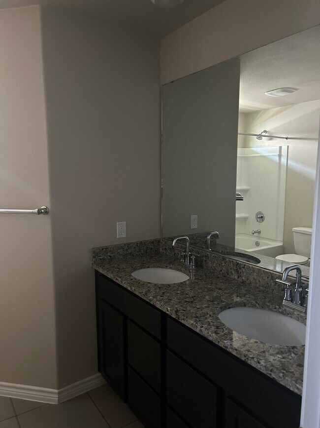 Building Photo - 7737 Stampede Dr