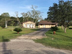 Building Photo - 5307 Treepoint