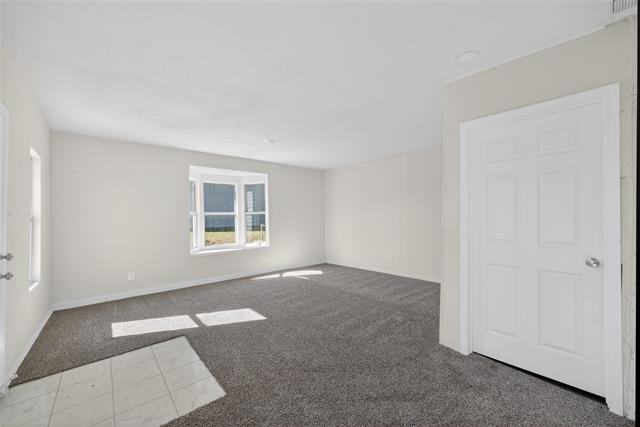 Building Photo - 2020 Midlake Rd