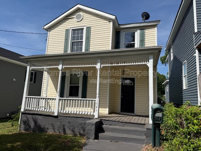 Building Photo - 1521 Taylor St