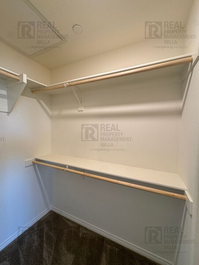 Building Photo - Spacious Menifee Home with Open Floor Plan, Walk-In Closets & Covered Patio