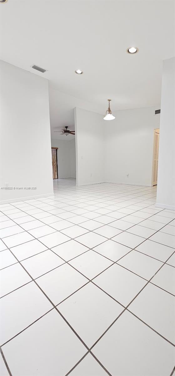 Building Photo - 7511 SW 114th Ct