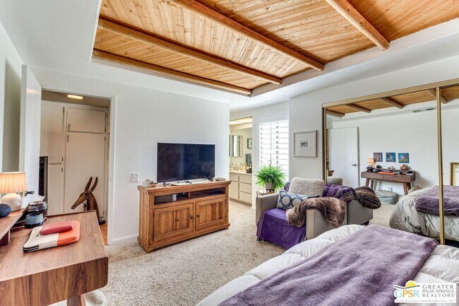 Building Photo - 2170 S Palm Canyon Dr