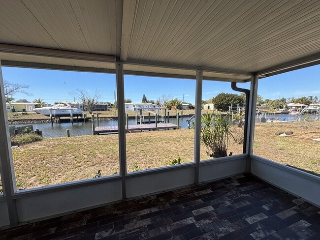 Building Photo - 4143 Conway Blvd