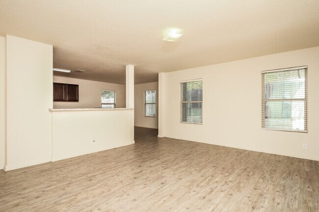Building Photo - 8618 Tesoro Hills