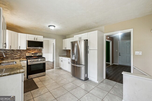 Building Photo - 2235 Emerald Springs Dr
