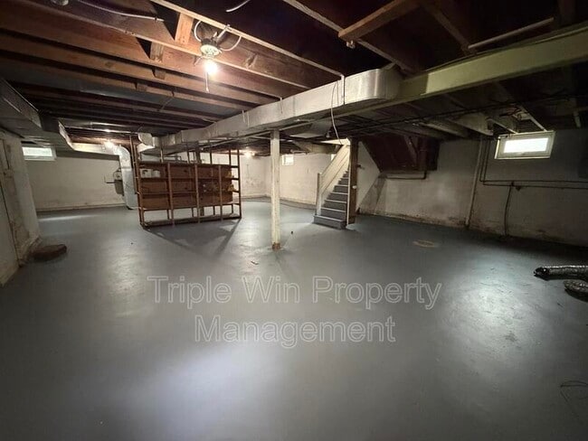 Building Photo - 1629 Redman Rd