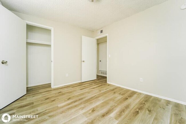 Building Photo - 3232 E STALLION LN, TUCSON, AZ 85739