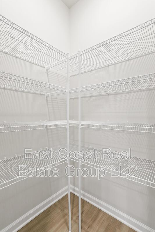 Building Photo - 53 Cranston Ct